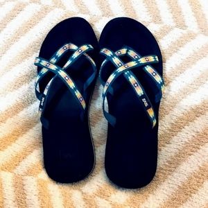 Teva Olowahu Mush Flip Flops Women's Size 9